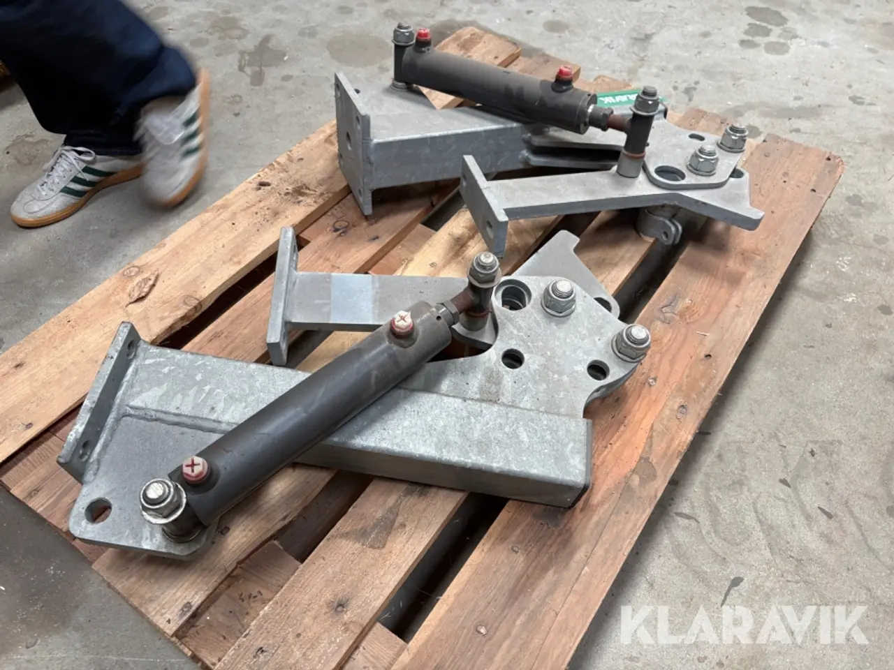 Billede 3 - Opklappelig kofanger til Fliegl vogn