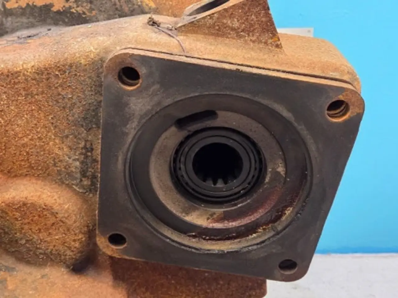 Billede 5 - New Holland CR9080 Gearkasse 87328027