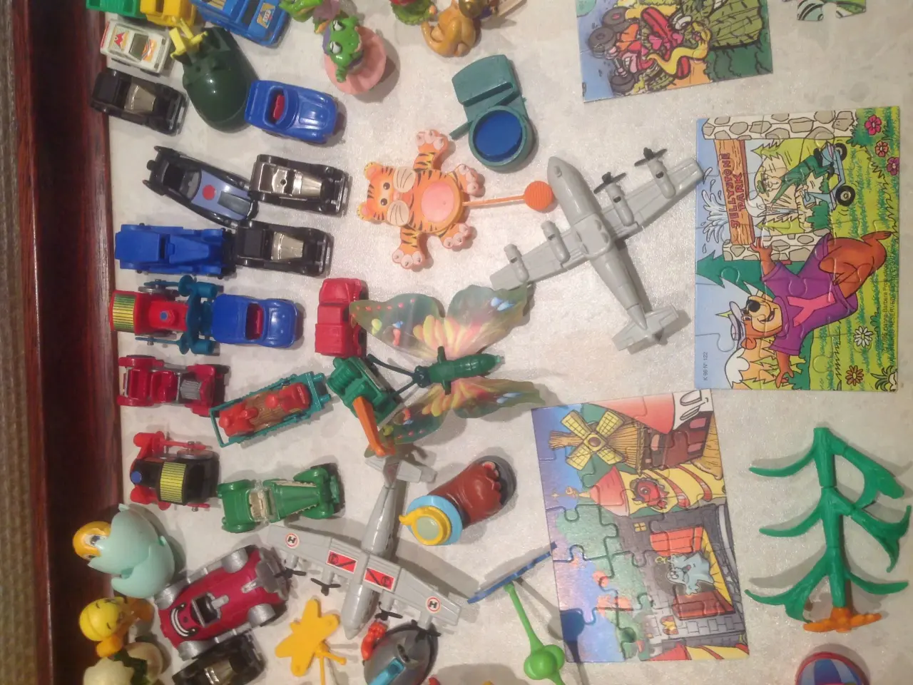 Billede 1 - Kinderægfigurer og puslespil