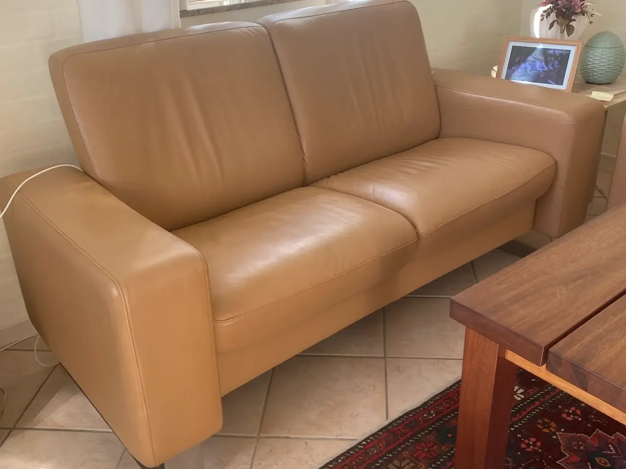 Billede 1 - 2 og 3 personers Stressles sofaer i læder.