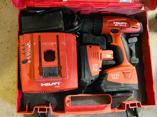 Akku Bore-/skruemaskine HILTI SF 121-A (NimH Batterier)