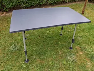 Stabilt rejse campingbord