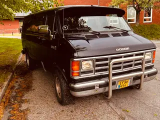 Dodge Ram B250 10 Pers. Bus 1990 Veteran