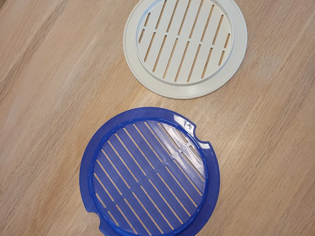 Billede 2 - Tupperware riste til bund af bøtte
