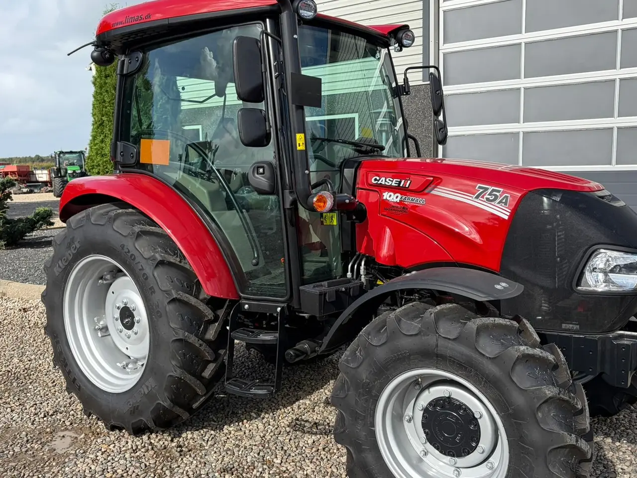 Billede 15 - Case IH Farmall 75 A med vendegear og brede hjul