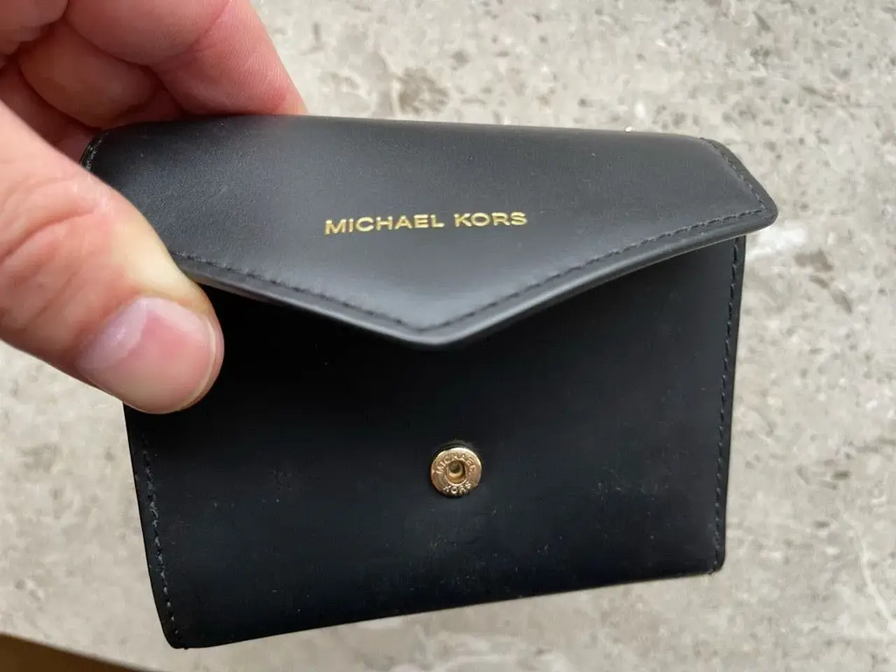 Billede 4 - Ny meget fin Michal Kors pung m. plads til kort
