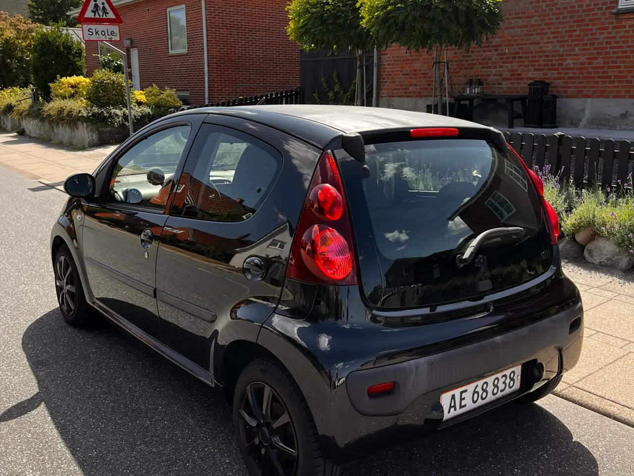 Billede 5 - Økonomisk Peugeot 107, 1.0, Benzin - Årgang 2013