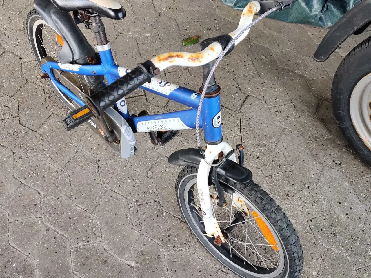 Billede 4 - Everton 16" Air Force børnecykel.