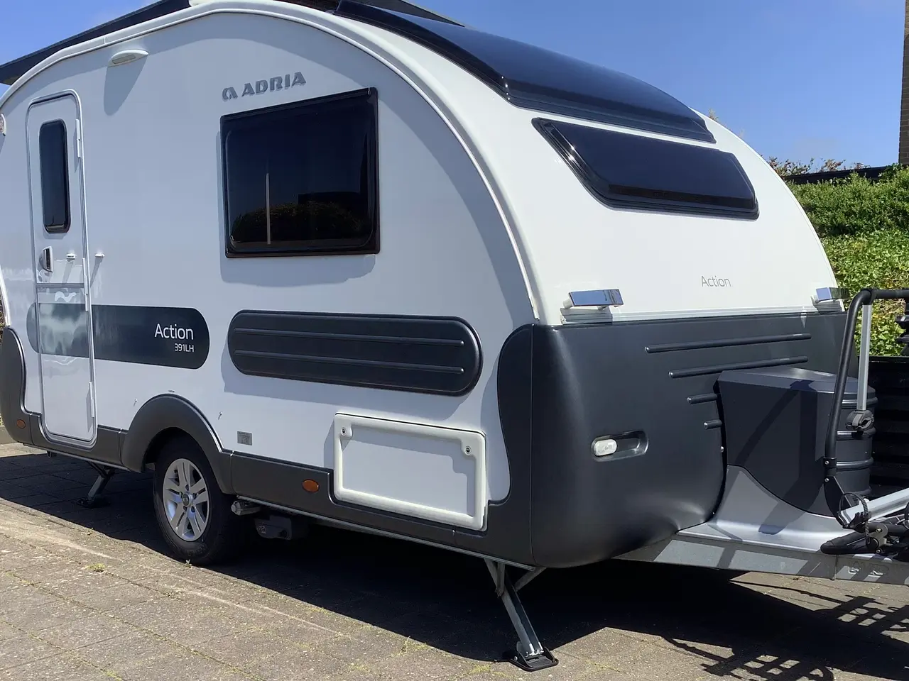 Billede 1 - ADRIA ACTION 391 LH med mover mv.