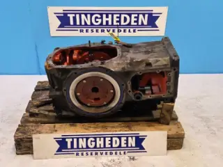 Massey Ferguson 3085 Bagtøj 3582430M94