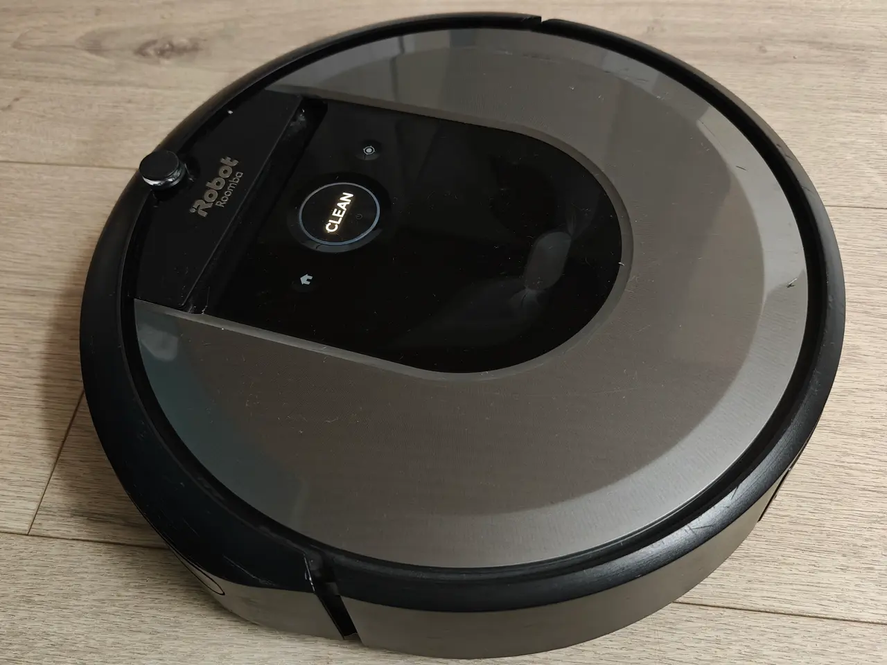Billede 1 - Roomba i7 med opsamlingsstation