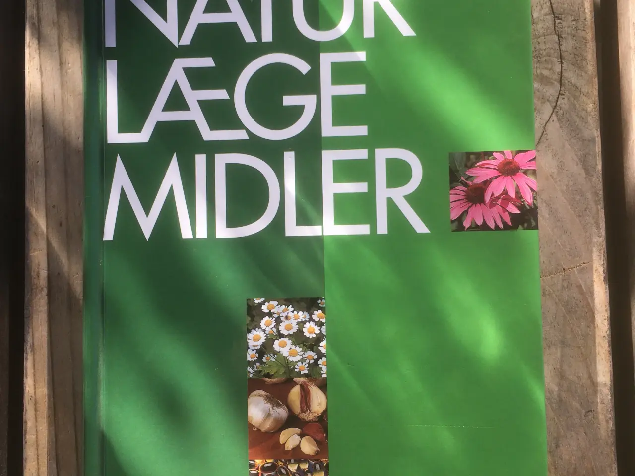 Billede 1 - Politikens bog om naturlægemidler