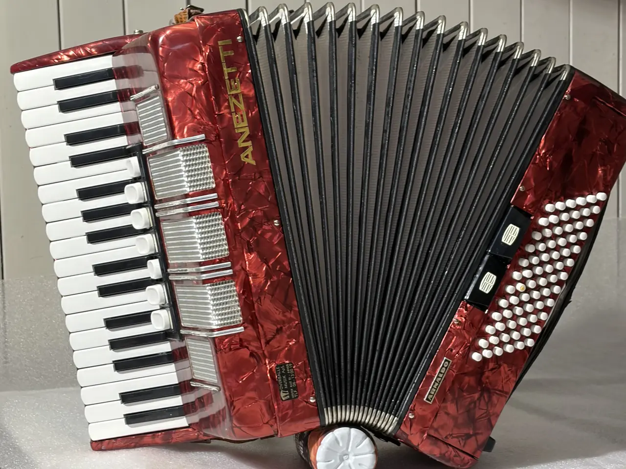 Billede 6 - Harmonika 34 tangenter 72 basser