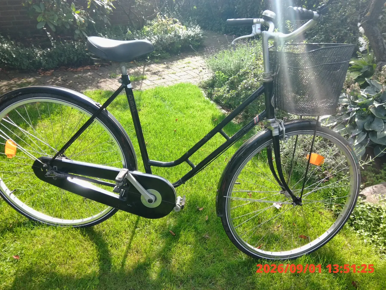 Billede 3 - Sort damecykel med 28" hjul og ca. 55 cm stel,