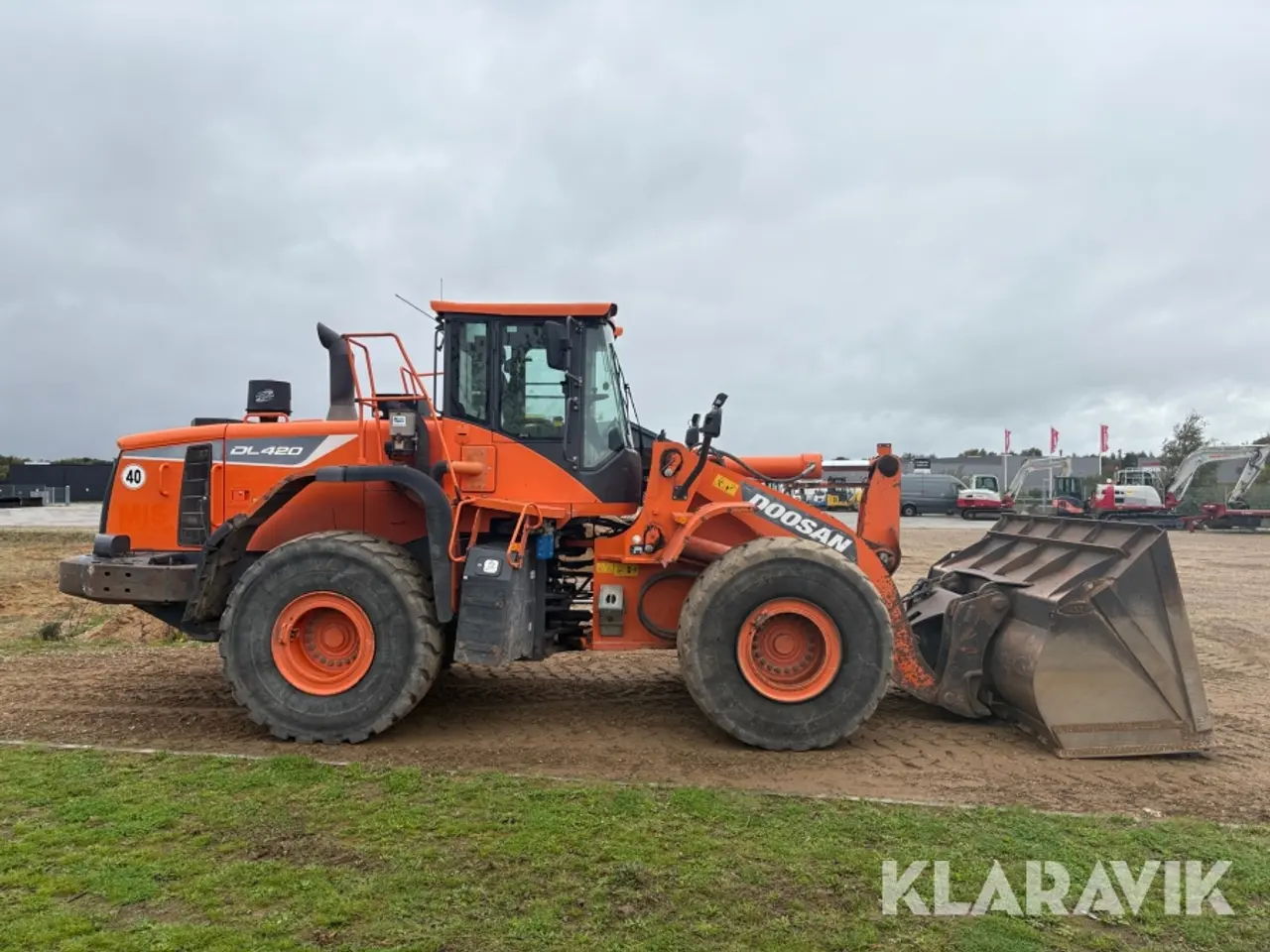 Billede 6 - Gummiged Doosan DL420-5