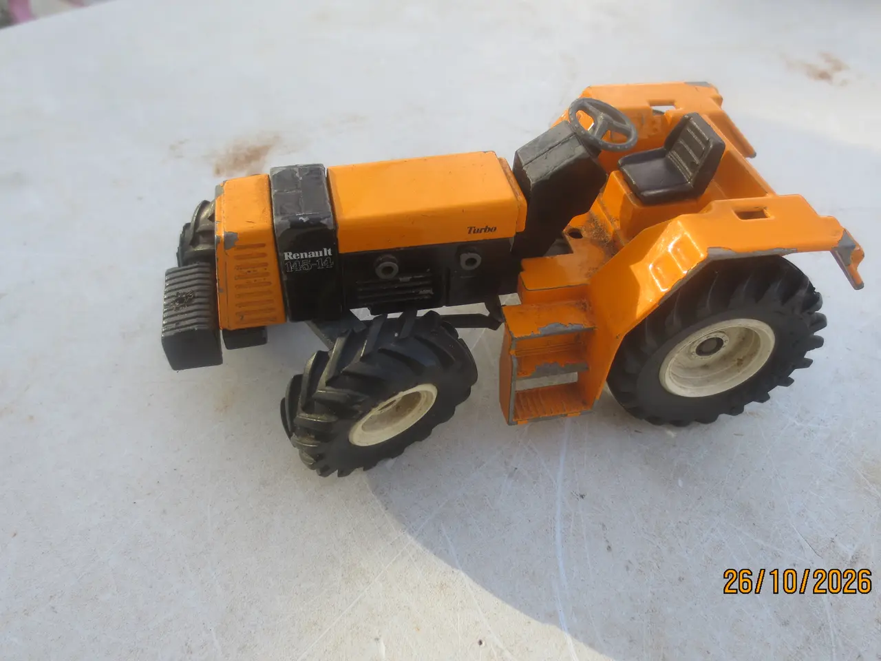 Billede 6 - 6 stk Modeltraktor MB-Steyr-Renault- MF