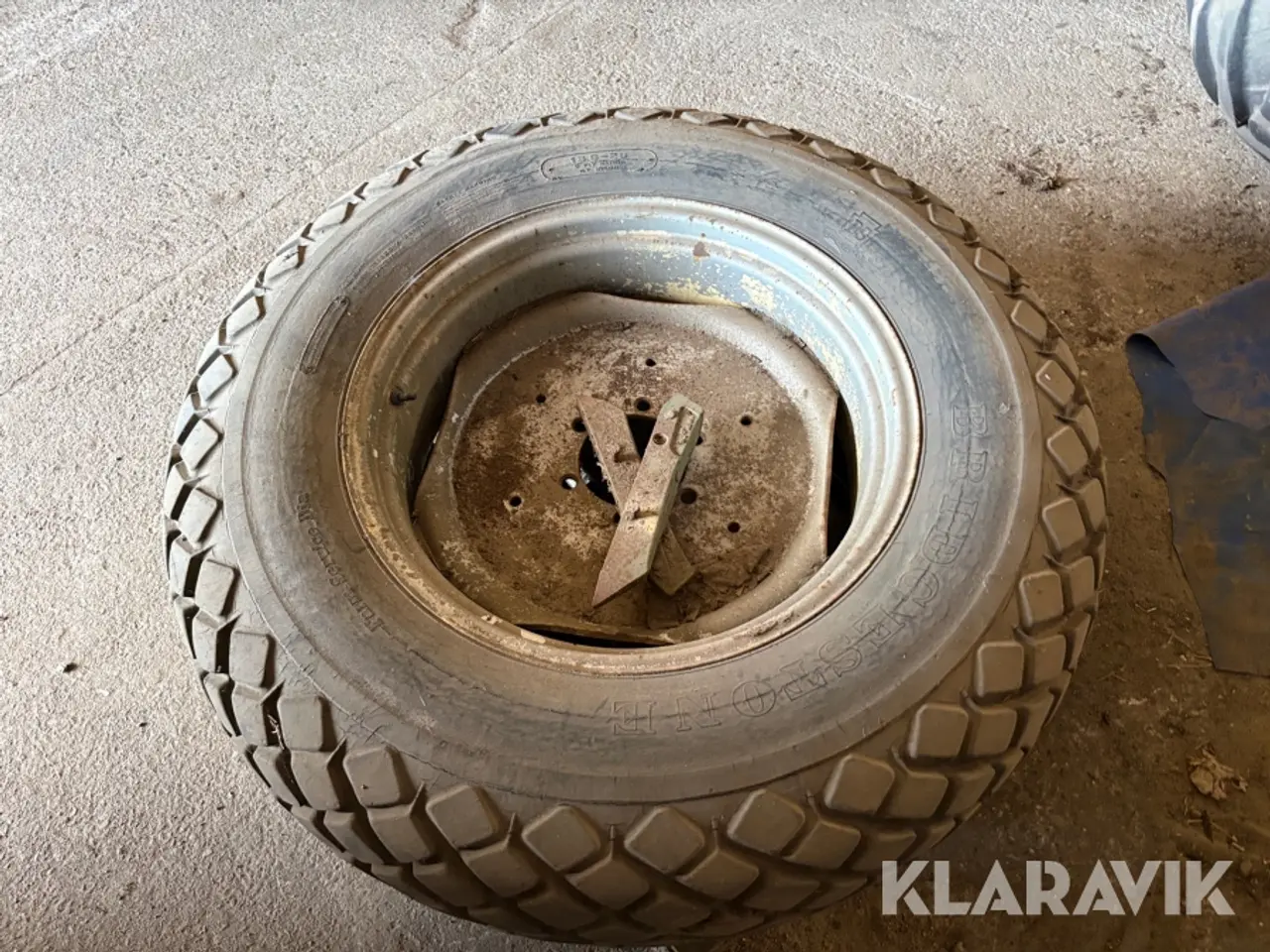 Billede 5 - Landbrugsdæk Bridgestone 13.6-28 1 Styk