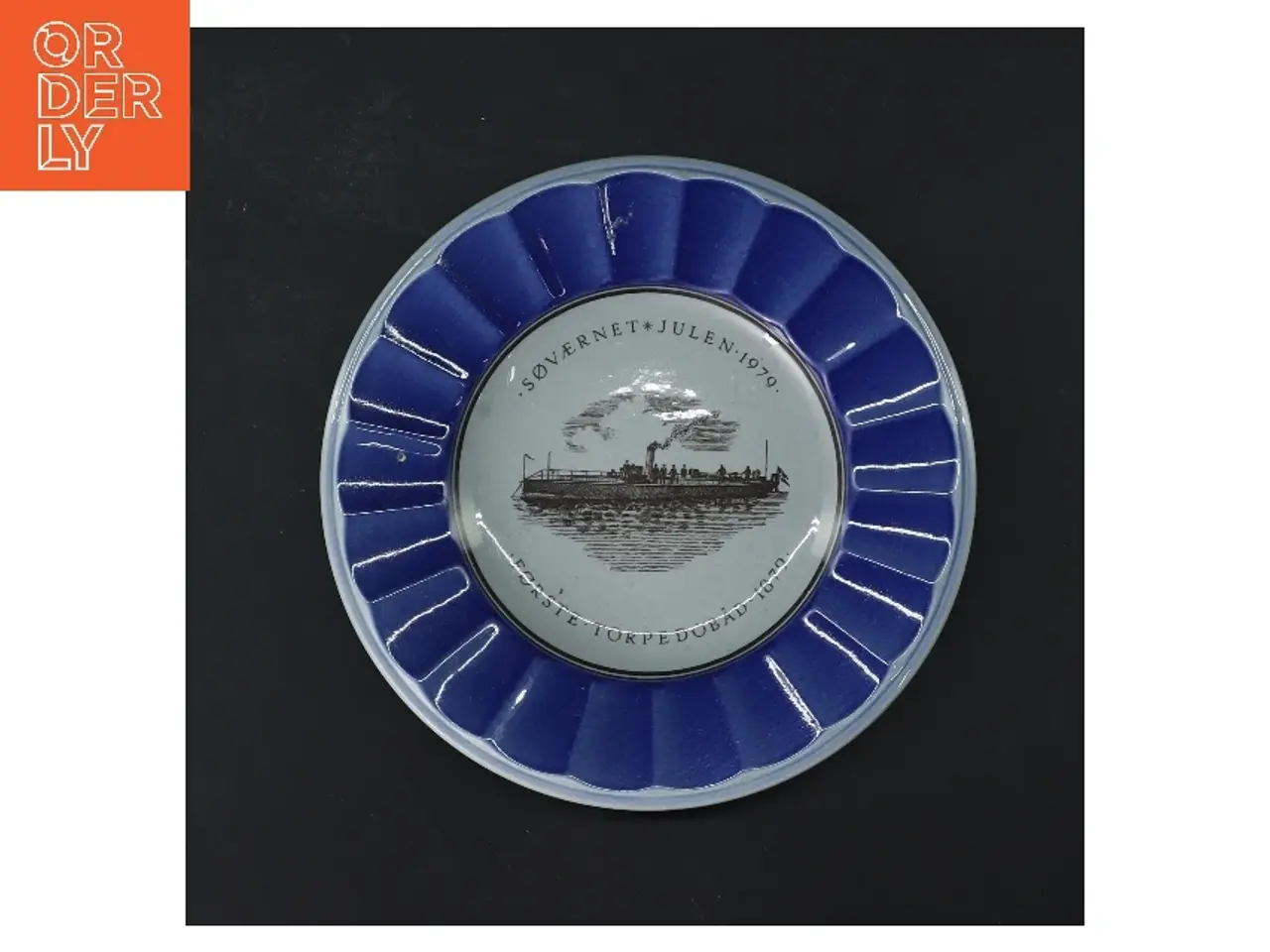 Billede 1 - Porcelænstallerken med motiv fra Royal Copenhagen (str. Ø 16 cm)