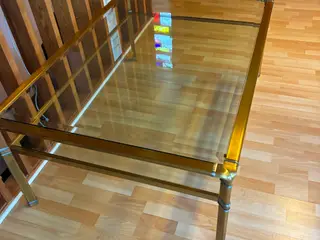 Flot glasbord