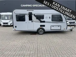 2026 - Knaus Südwind 460 EU Knaus Südvind 460 EU Black Selection model 2026 - kan ses til foråret hos Camping-Specialisten.dk