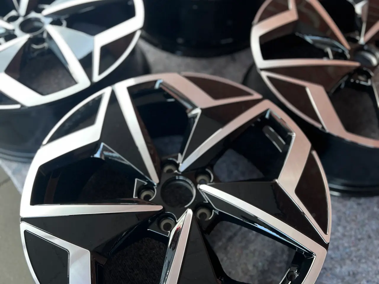 Billede 2 - 🔥Originale 19” VW ID3 fælge🔥