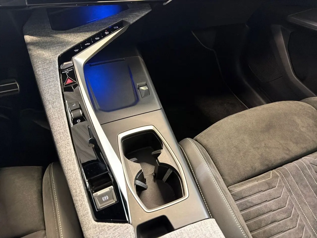 Billede 11 - Peugeot e-5008 77 GT 7prs