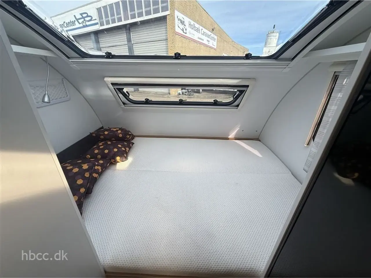 Billede 5 - 2022 - Adria Action 391 PD   Adria Action 391 PD (2022) – Moderne designvogn med mover, batteripakke &amp; Kampa telt