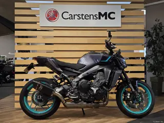 Yamaha MT-09 Eftermonteret udstyr for 40.000,- kr.