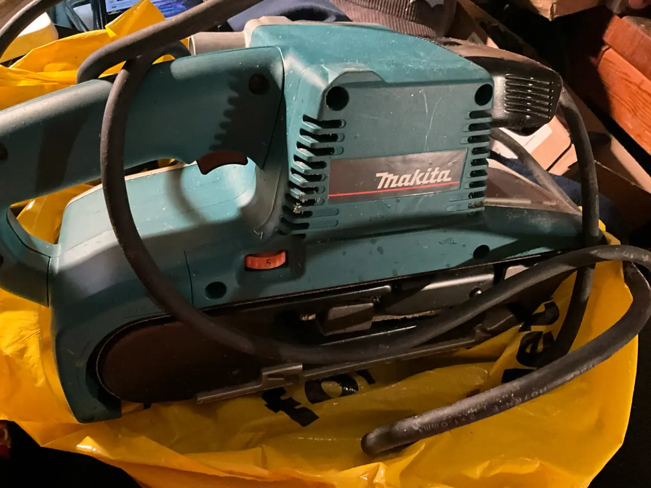 Billede 1 - Makita båndsliber 9404