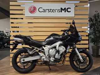 Yamaha FZ6