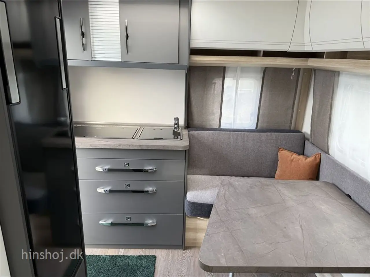 Billede 3 - 2027 - Hobby De Luxe 400 SFE 2027 Hobby De Luxe 400 SFE Se den hos Hinshøj Caravan.