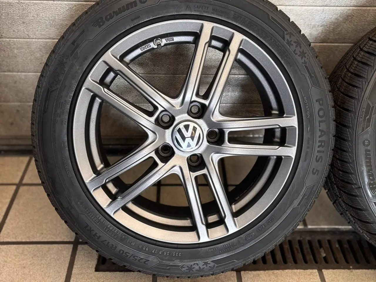 Billede 4 - Sælger de her VW Originale Alufælge