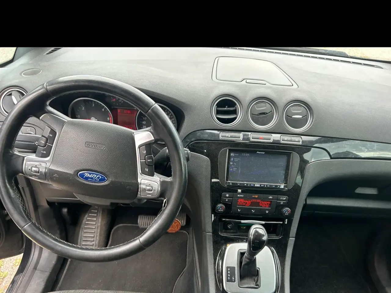 Billede 2 - Rigtig flot ford Galaxy nysynet