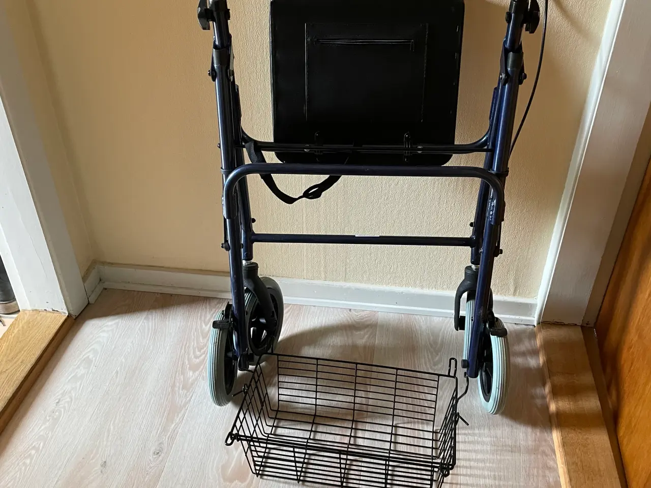 Billede 2 - Rollator