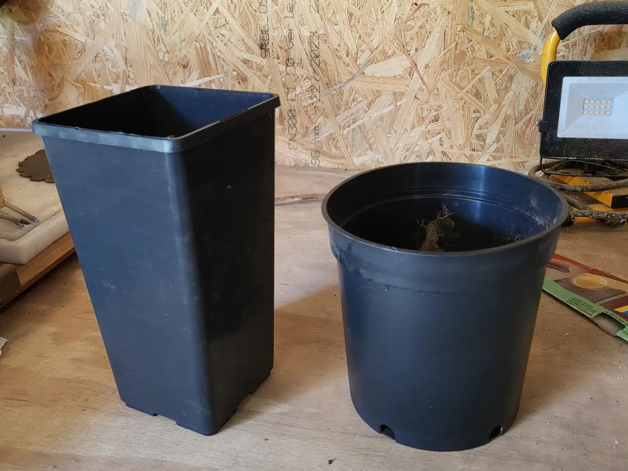 Billede 1 - Plantepotter sælges