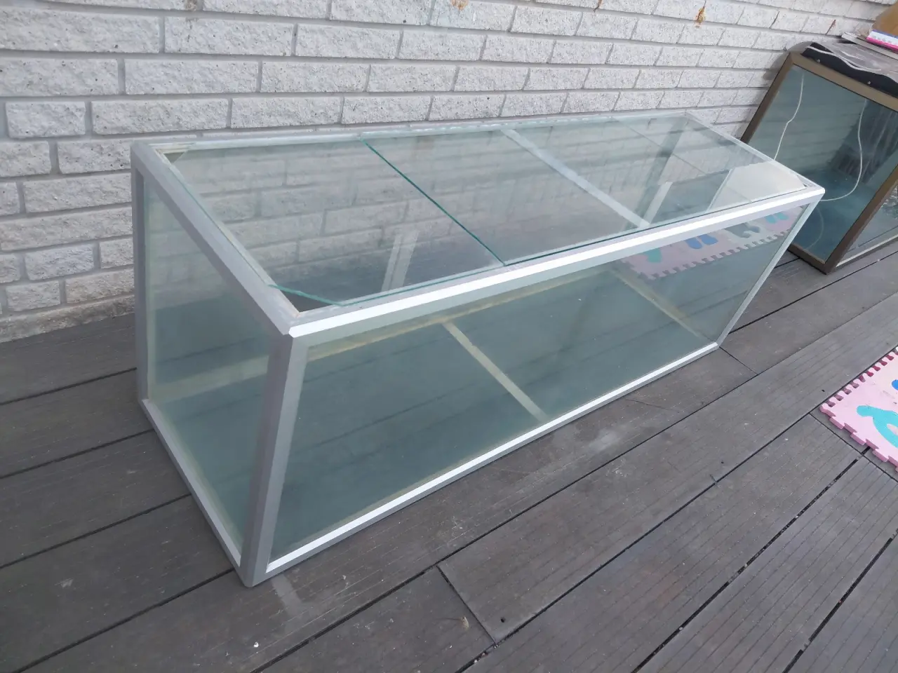 Billede 3 - Akvarier 294L