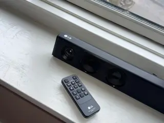 Sound bar LG LAS260B- Good condition! Bluetooth.