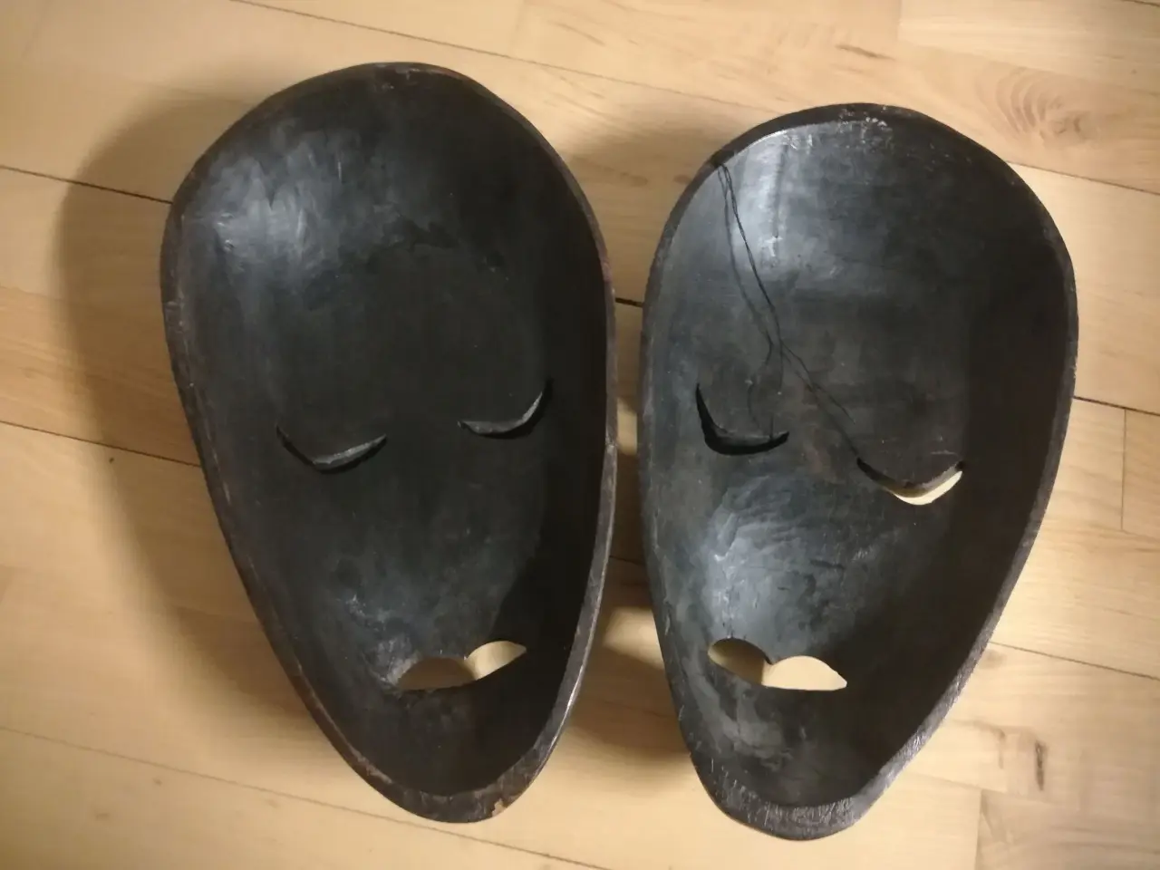 Billede 2 - Træmasker (2 stk)