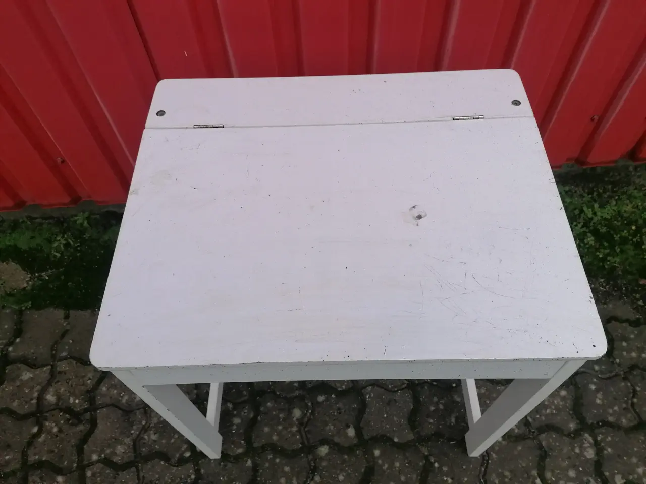 Billede 10 - Børneskrivebord / Skrivepult. ca. HxBxD 55x60x45