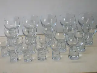 21 stk. Per Lütkens Ballonglas fra Holmegaard