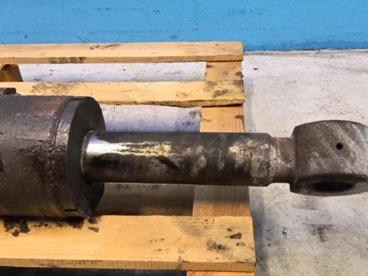 Billede 18 - Manitou 735-120 Hydraulikcylinder 288079