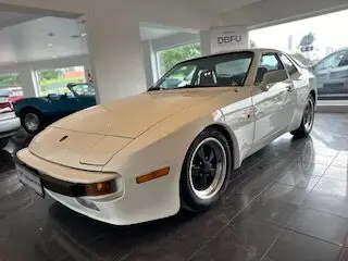 Porsche 944 2,5 163HK 2d