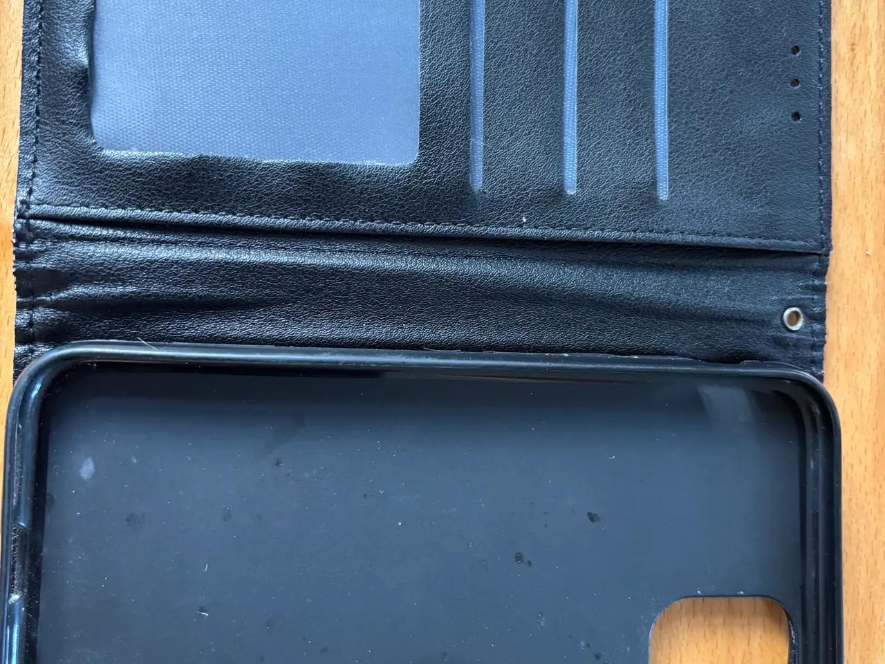 Billede 4 - iPhone 11 med lader og cover 