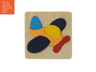 Træpuslespil med flyvemaskinemotiv (str. 15x15 cm)
