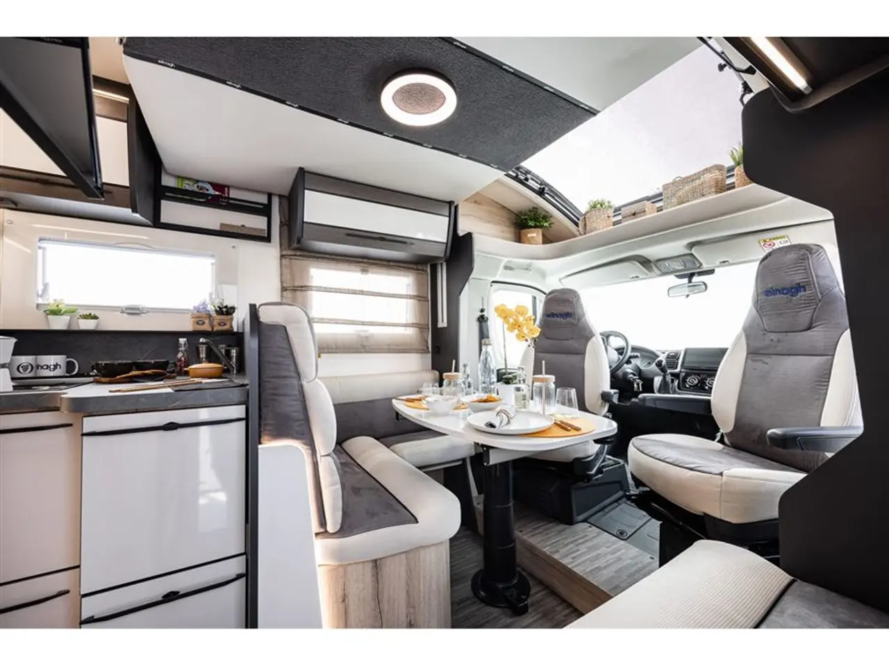 Billede 10 - 2026 - Elnagh T-Loft 529
