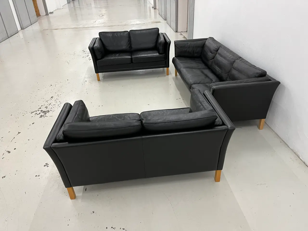 Billede 7 - Mogens Hansen MH2225 Sofagruppe i sort prestige.