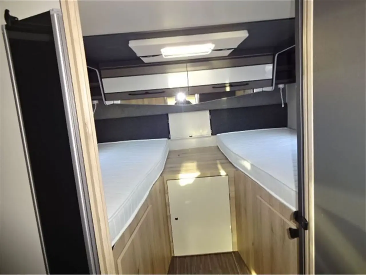 Billede 15 - 2026 - Elnagh T-Loft 532