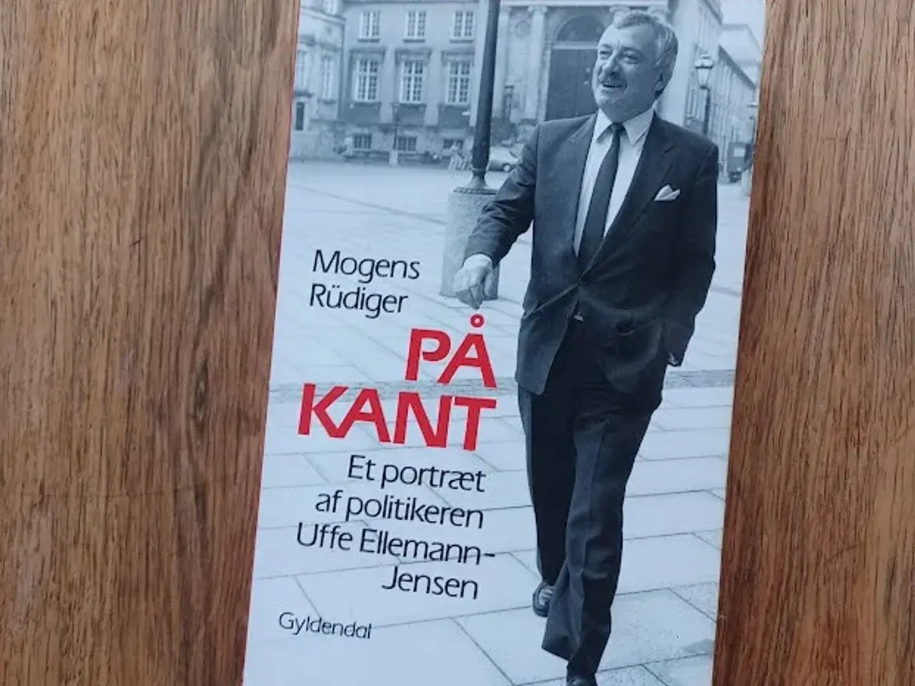 Billede 2 - På Kant