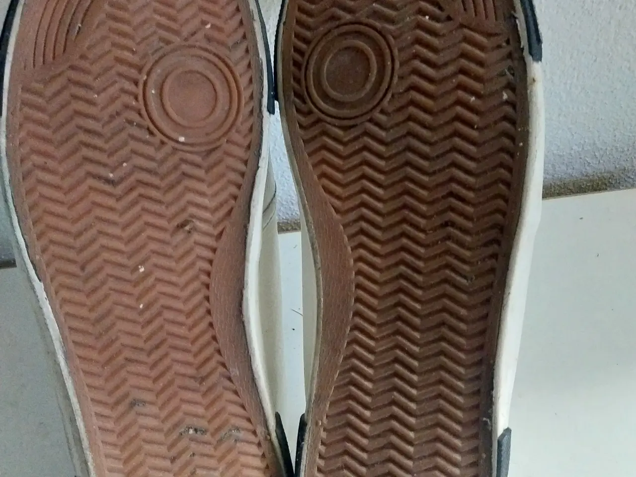 Billede 6 - Hvid fashion sko str. 40