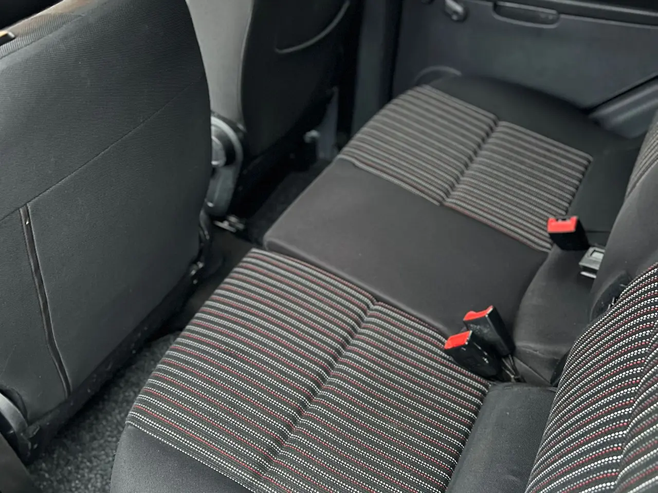 Billede 10 - Mitsubishi Colt 1.5 år til syn!